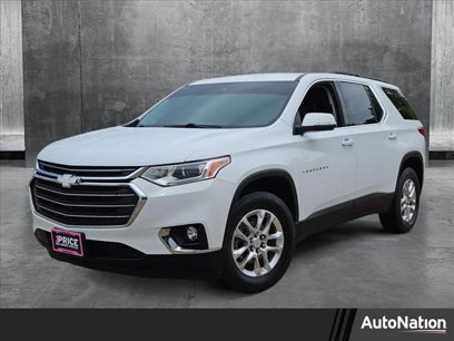 Used 2021 Chevrolet Traverse LT
