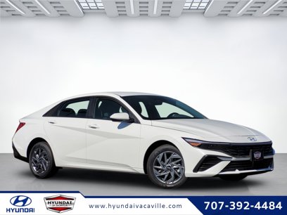 New 2025 Hyundai Elantra Blue