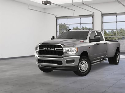New 2024 RAM 3500 Tradesman w/ Chrome Appearance Group