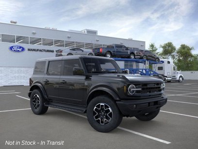New 2025 Ford Bronco Outer Banks