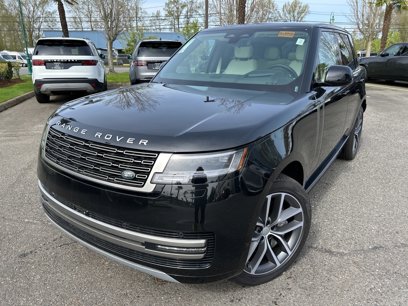New 2025 Land Rover Range Rover SE