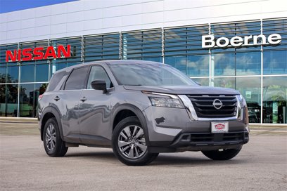 Used 2023 Nissan Pathfinder S
