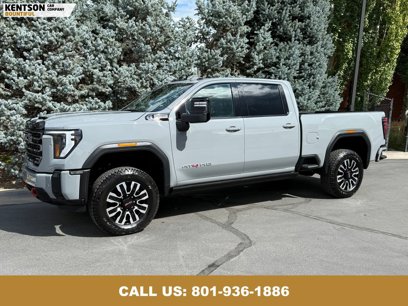 Used 2025 GMC Sierra 3500 AT4 w/ Technology Package