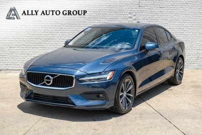 Used 2021 Volvo S60 T5 Momentum