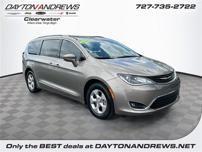 Used 2018 Chrysler Pacifica Touring-L