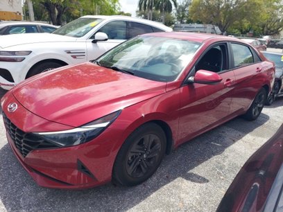 Certified 2022 Hyundai Elantra SEL w/ Convenience Package