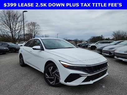 New 2025 Hyundai Elantra Limited w/ Cargo Package