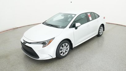 New 2025 Toyota Corolla LE