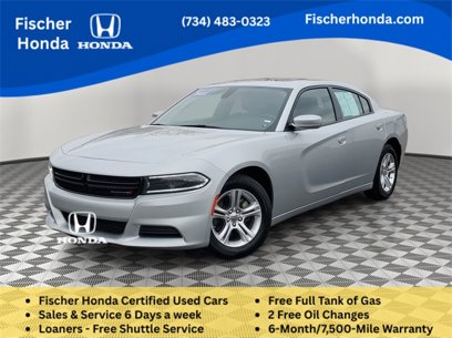 Used 2022 Dodge Charger SXT w/ Leather Interior Group