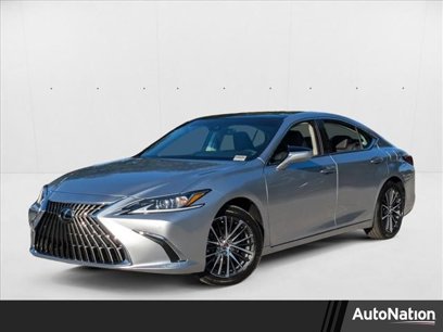New 2025 Lexus ES 350 w/ Premium Package
