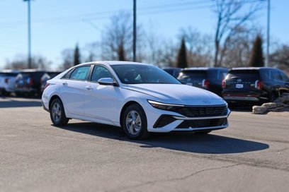 New 2025 Hyundai Sonata SE