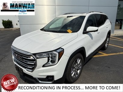 Used 2022 GMC Terrain SLT w/ Tech Package