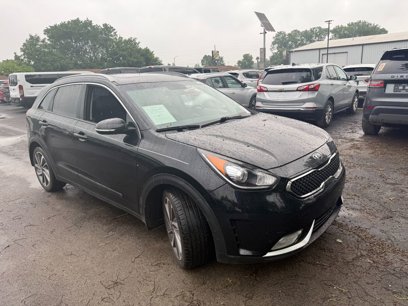 Used 2017 Kia Niro Touring