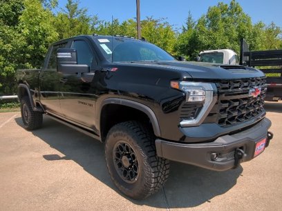 New 2025 Chevrolet Silverado 2500 ZR2 w/ ZR2 Bison Edition