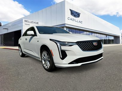 New 2025 Cadillac CT4 Luxury