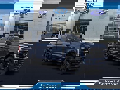 New 2024 Ford F350 Lariat w/ Black Appearance Package