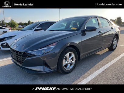 Used 2023 Hyundai Elantra SE w/ Cargo Package