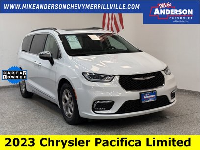 Used 2023 Chrysler Pacifica Limited