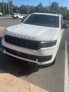 Certified 2024 Jeep Wagoneer L Series II w/ Convenience Group I