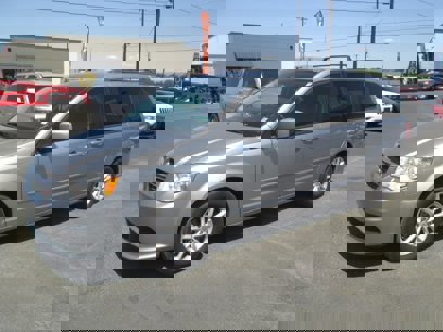 Used 2016 Dodge Grand Caravan SXT w/ Rear Park Assist Package
