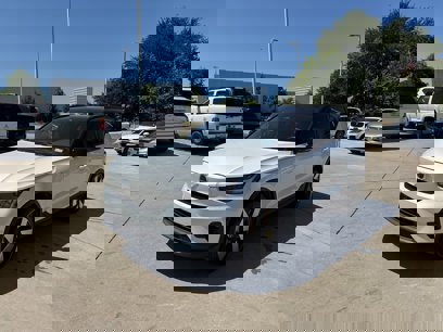 Used 2023 Volvo XC40 Recharge Ultimate