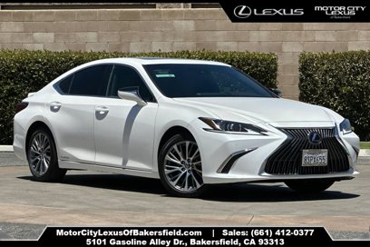 Certified 2020 Lexus ES 300h w/ Premium Package