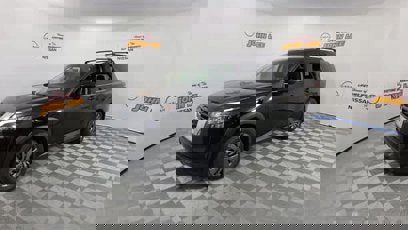 New 2025 Nissan Pathfinder SV