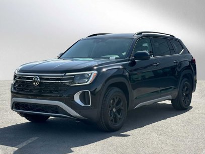 New 2025 Volkswagen Atlas Peak Edition SE