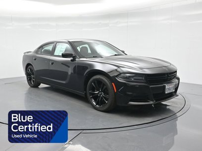 Used 2018 Dodge Charger SXT w/ Blacktop Package