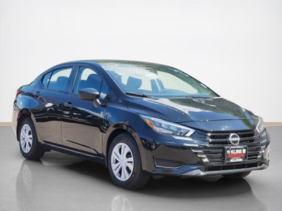New 2025 Nissan Versa S w/ Trunk Package