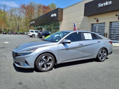 Certified 2022 Hyundai Elantra Limited w/ Cargo Package