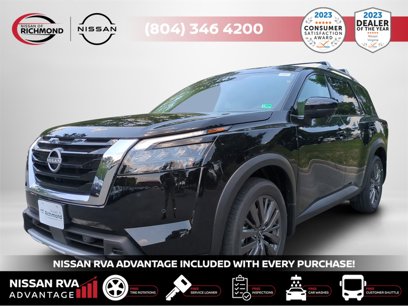 New 2025 Nissan Pathfinder SL w/ SL Premium Package