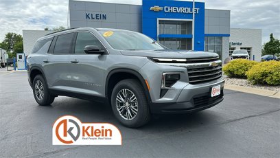 New 2025 Chevrolet Traverse LT w/ Driver Confidence Package
