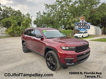 Certified 2022 Jeep Grand Cherokee L Limited w/ Black Appearance Package