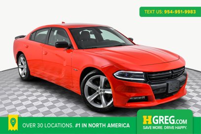 Used 2017 Dodge Charger R/T w/ Blacktop Package
