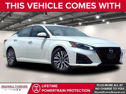 Used 2023 Nissan Altima 2.5 SV