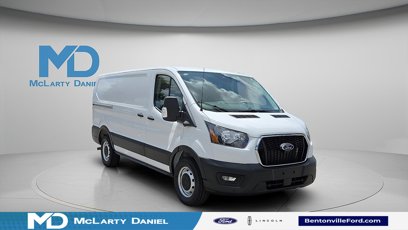 New 2025 Ford Transit 150 Low Roof