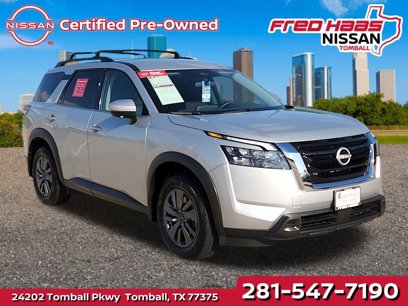 Certified 2025 Nissan Pathfinder SV