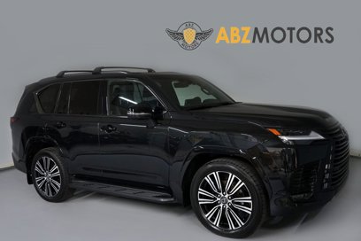 Used 2024 Lexus LX 600 4WD w/ Luxury Package