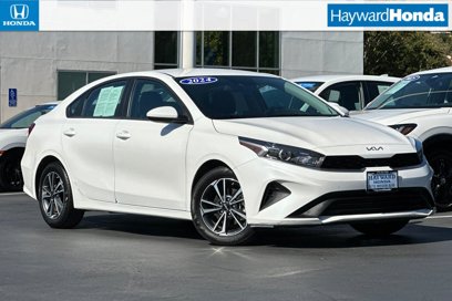 Used 2024 Kia Forte LXS