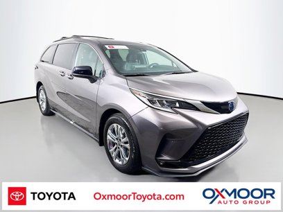 Certified 2022 Toyota Sienna XSE