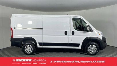 New 2024 RAM ProMaster 2500 w/ Quick Order Package 22G SLT