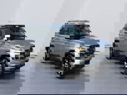 New 2025 Hyundai Venue SEL