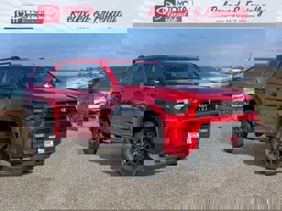 New 2025 Toyota 4Runner SR5