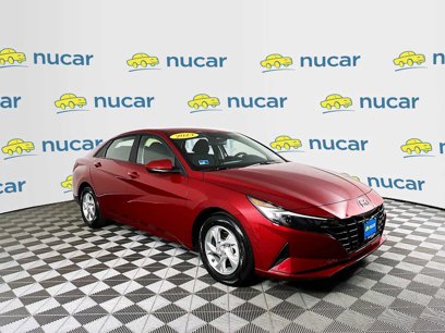 Used 2023 Hyundai Elantra SE w/ Cargo Package