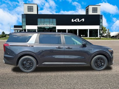 New 2025 Kia Carnival