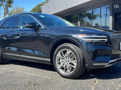 Used 2025 Genesis GV70 2.5T w/ Advanced Package