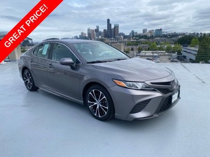 Used 2018 Toyota Camry SE