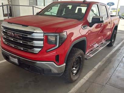 Used 2022 GMC Sierra 1500 SLE