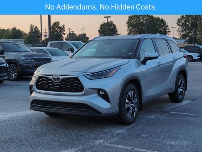 Used 2023 Toyota Highlander XSE